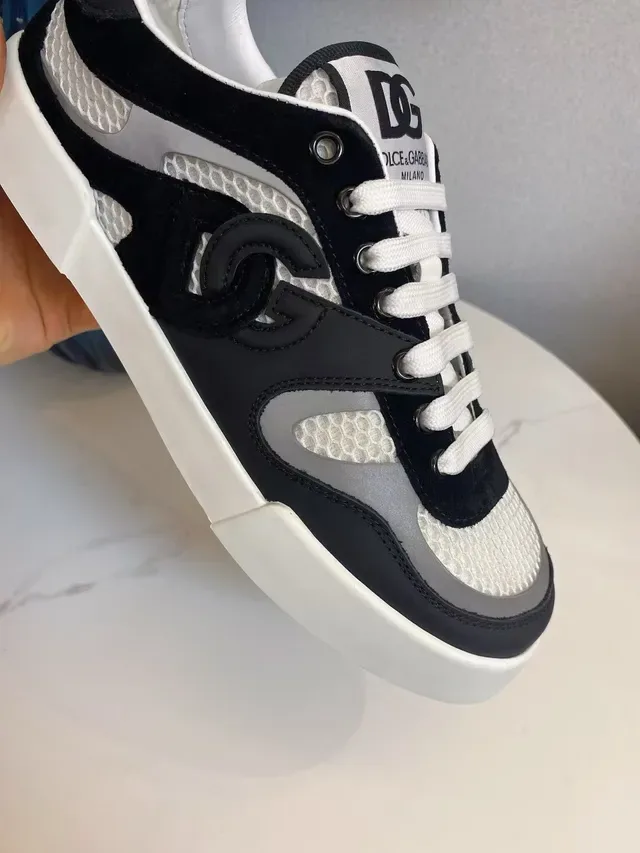 Dolce & Gabbana NS1 Noir Blanc Maille Et Daim Panéling Prominent DG Superposition De Monogramme Chaussures Lifestyle 5