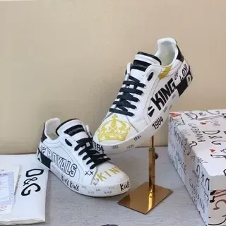 Dolce & Gabbana Royals King of Love Graphic Print White Lifestyle Sneakers