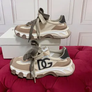 Dolce & Gabbana B27 米色和卡其色厚底运动鞋