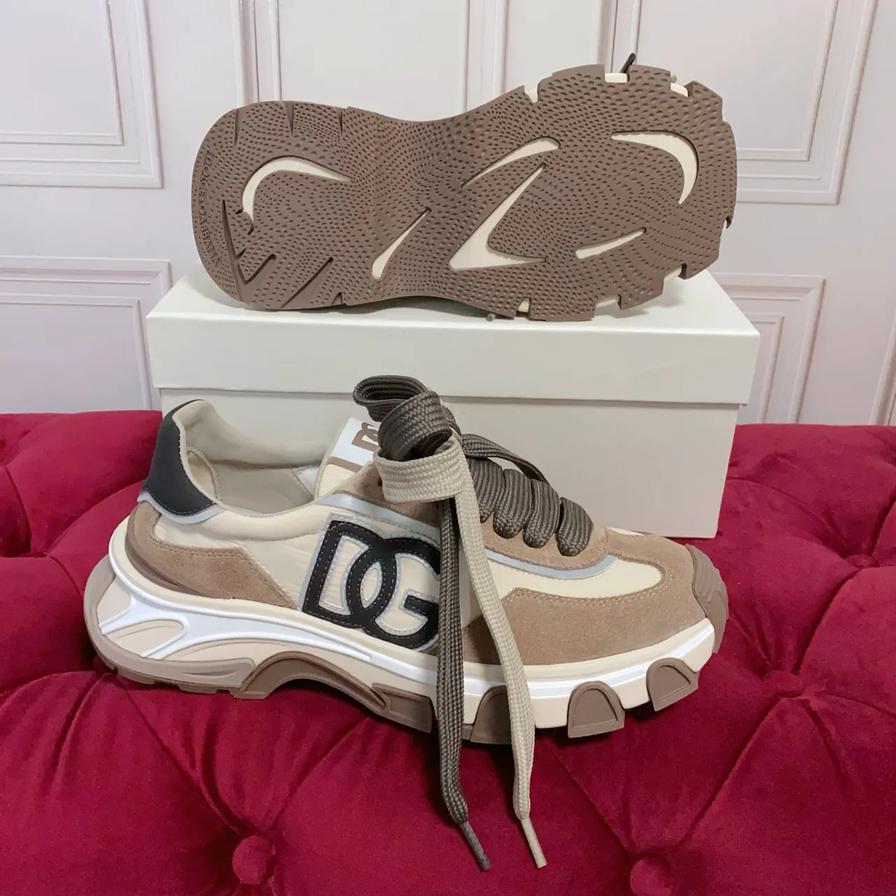Dolce & Gabbana B27 Zapatillas chunky beige y tan 3