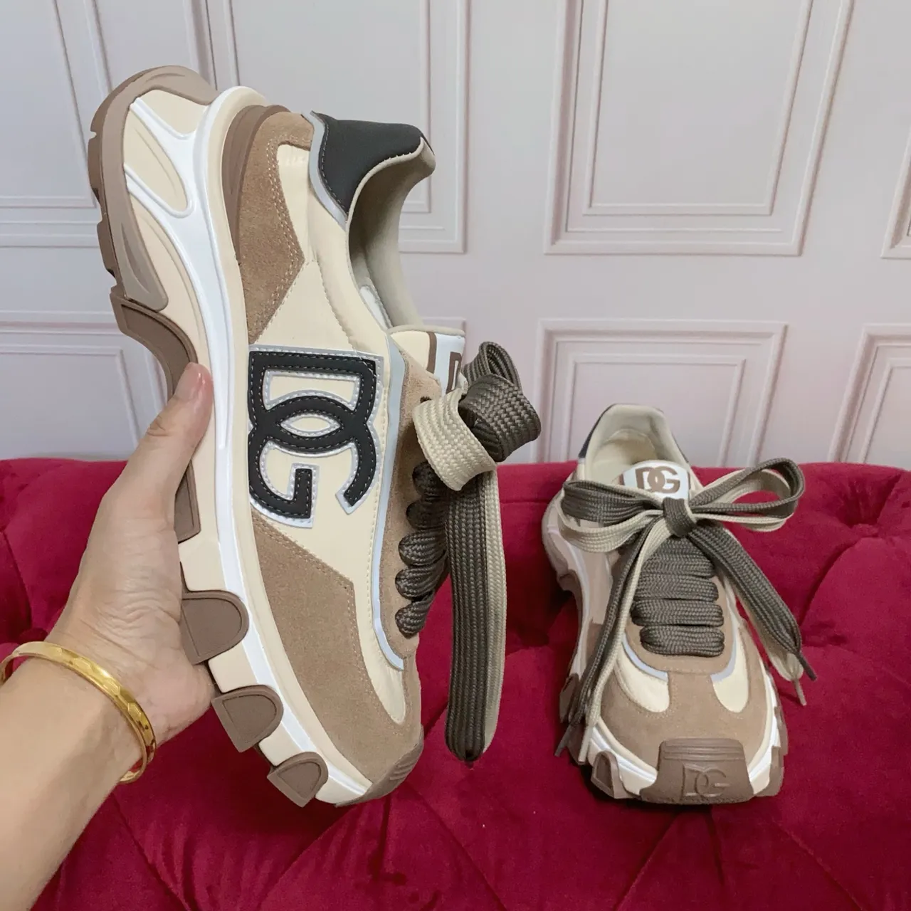 Dolce & Gabbana B27 Zapatillas chunky beige y tan 4