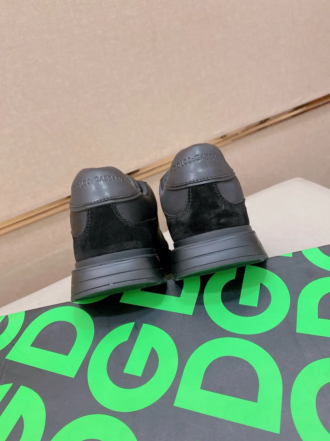 Dolce & Gabbana DG Runner Pretas Monograma Lifestyle Sneakers 3