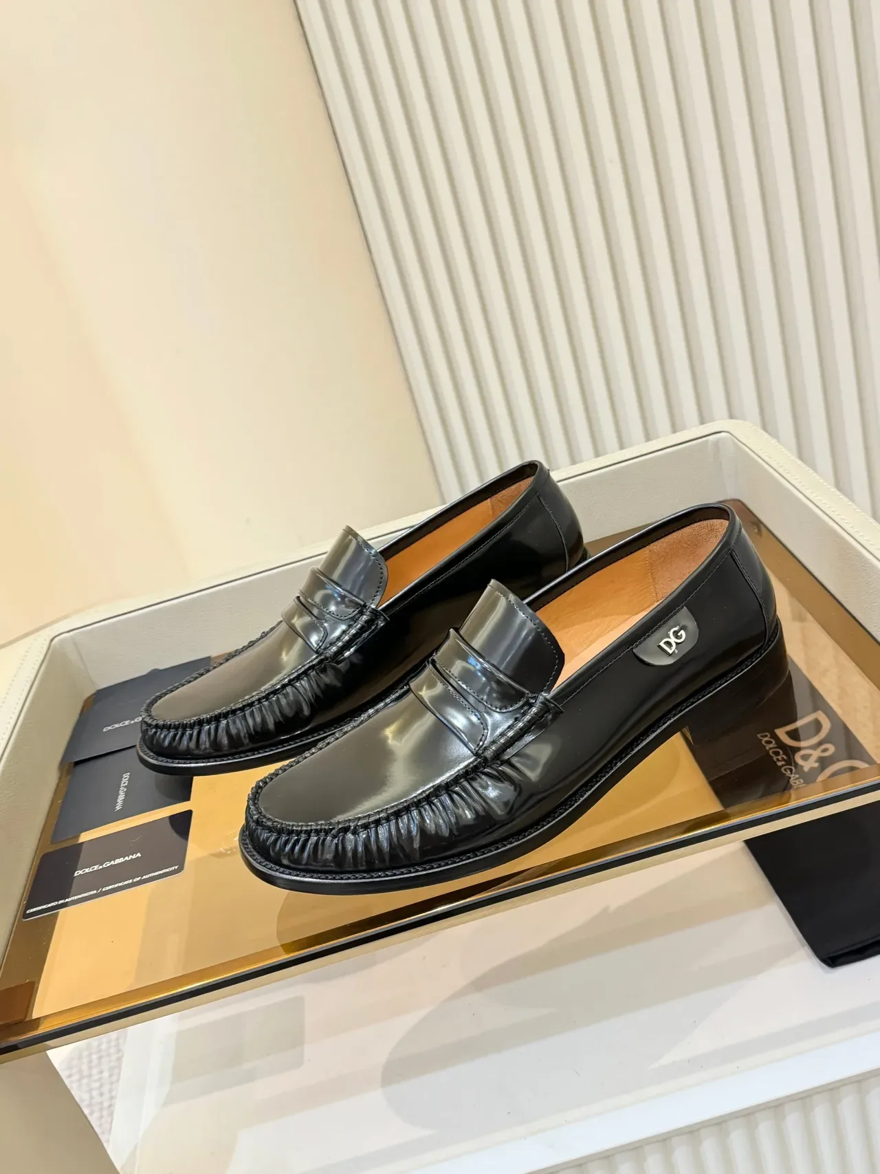 Dolce & Gabbana Penny Loafer Couro Patentado Preto 4