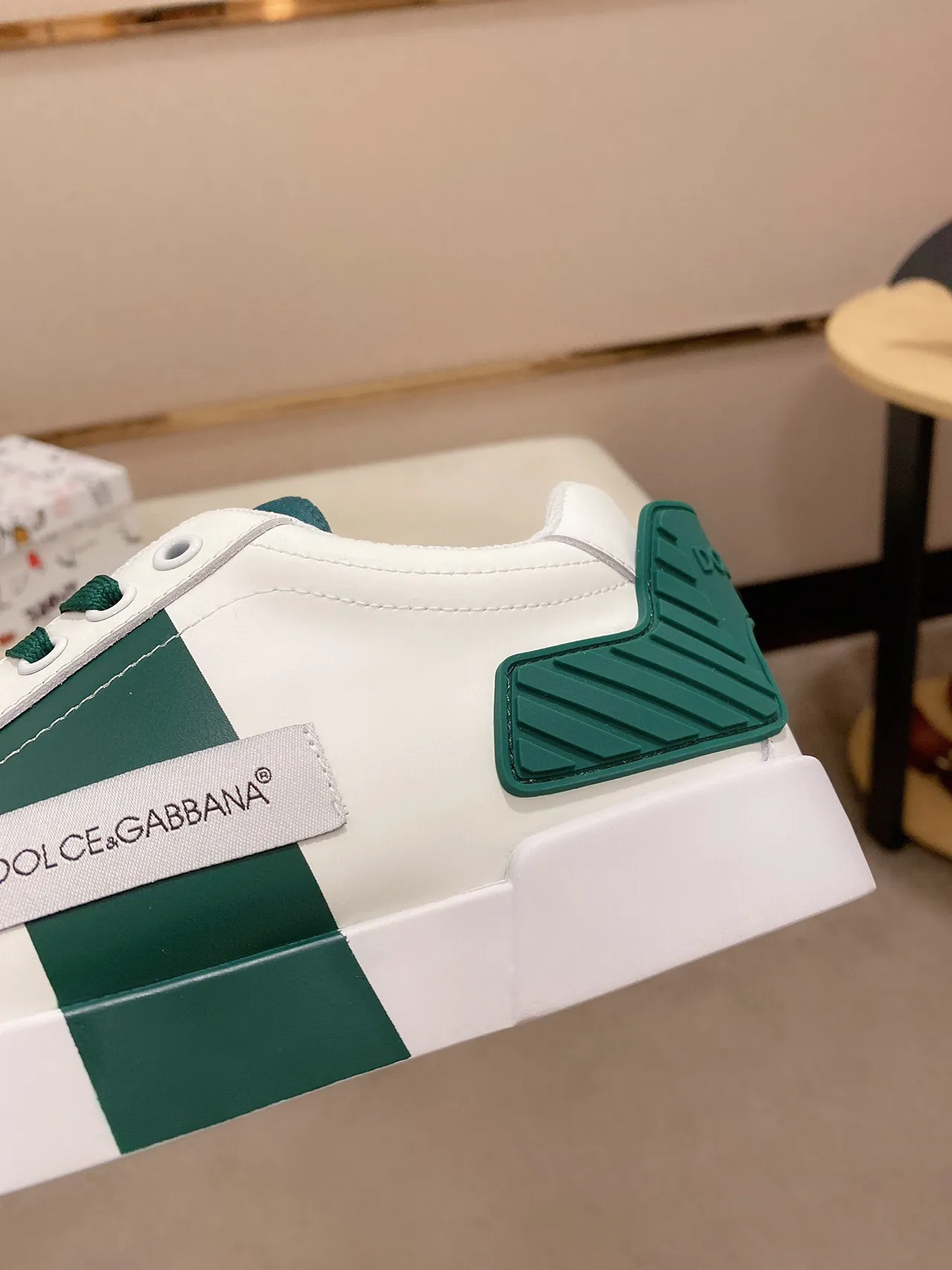 Dolce & Gabbana Branco Verde Couro Superior Camadas de Borracha Esmeralda Tênis Lifestyle 4