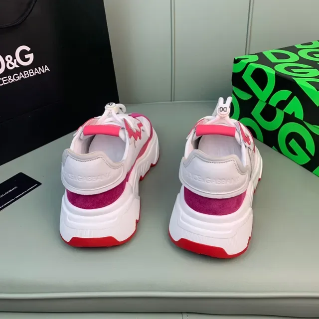 Dolce & Gabbana Sneakers Chunky avec semelle blanche et rose, tige en suédé et synthétique superposée 3