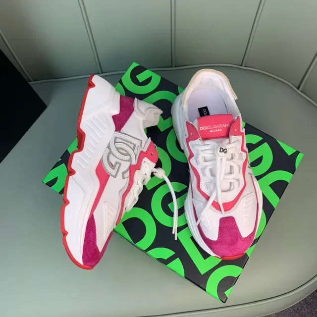 Dolce & Gabbana Sneakers Chunky avec semelle blanche et rose, tige en suédé et synthétique superposée 6