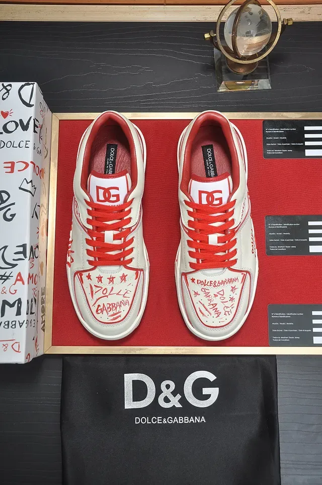 Dolce & Gabbana 白色红色低帮平台Graffiti印花皮革生活方式运动鞋 9