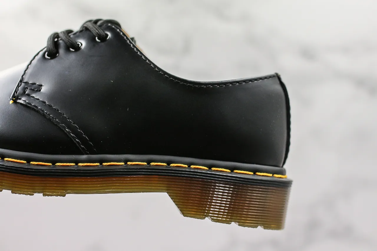 Dr. Martens 1461 Black Yellow Smooth Leather Welt Stitching Oxford Shoes 7