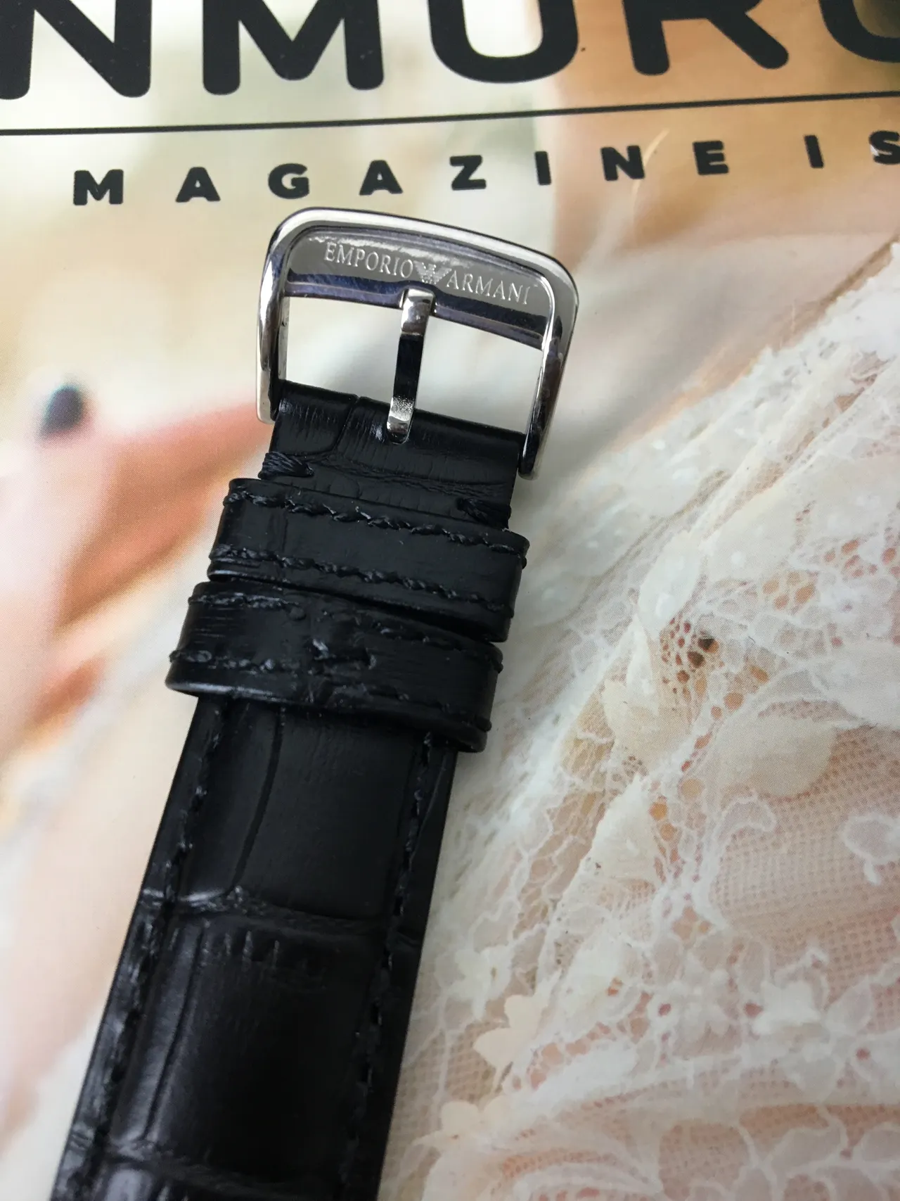 Emporio Armani Montre Chronographe Classique Cadran Noir Tono Argenté Mécanique 7