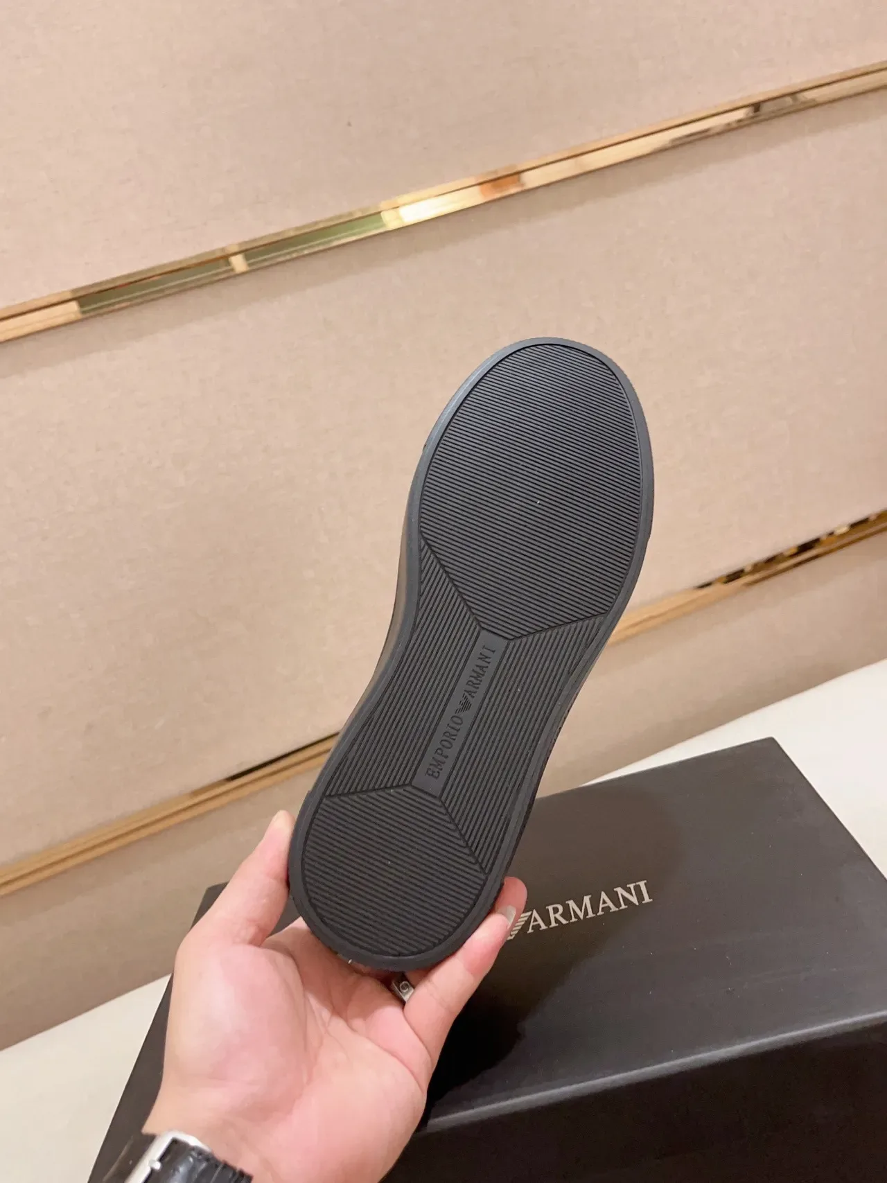Emporio Armani Logo de l'Aigle Noir Style de Vie Sneakers 2