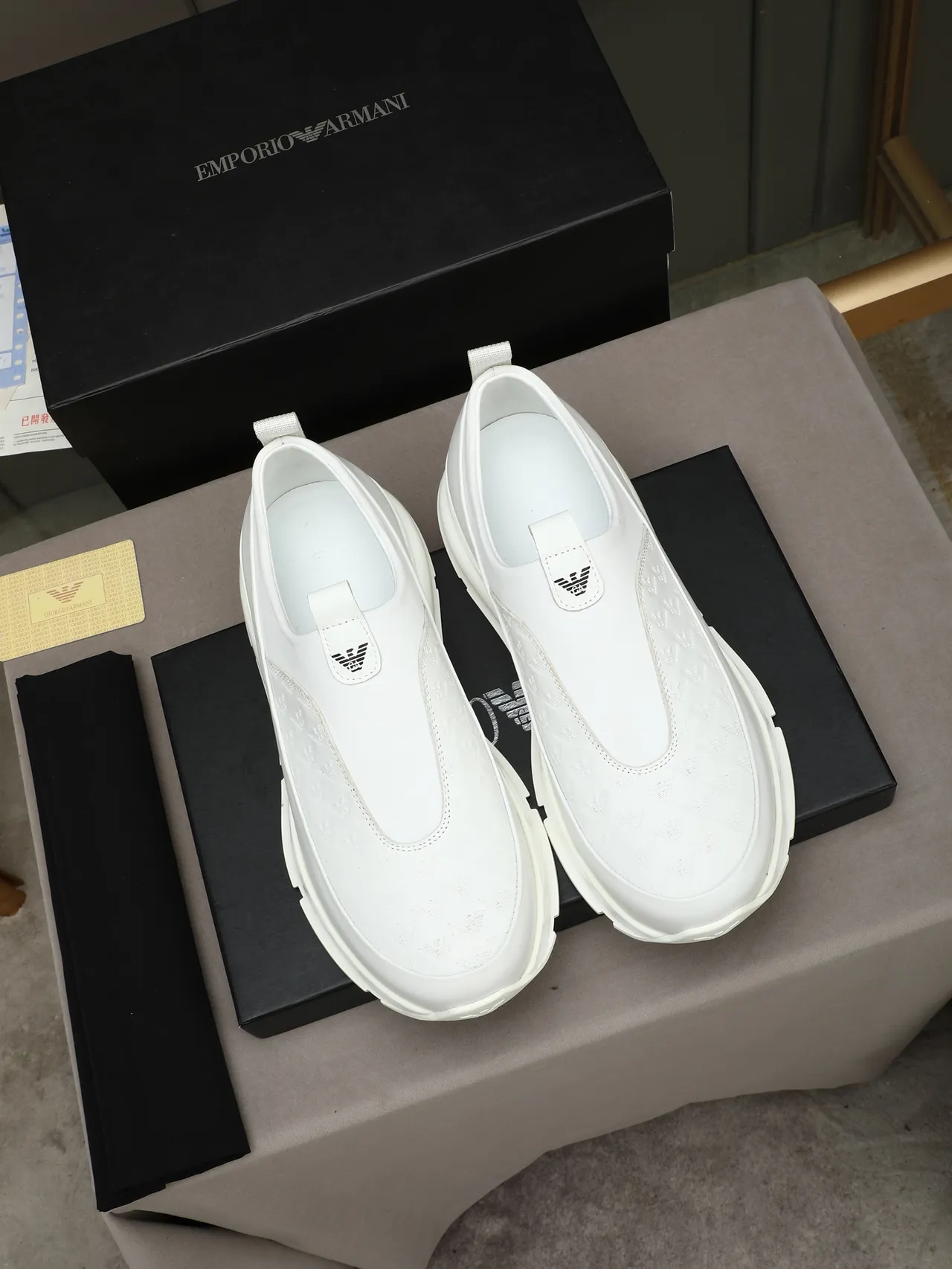 Emporio Armani Basket Slip-On Blanche Chunky 2