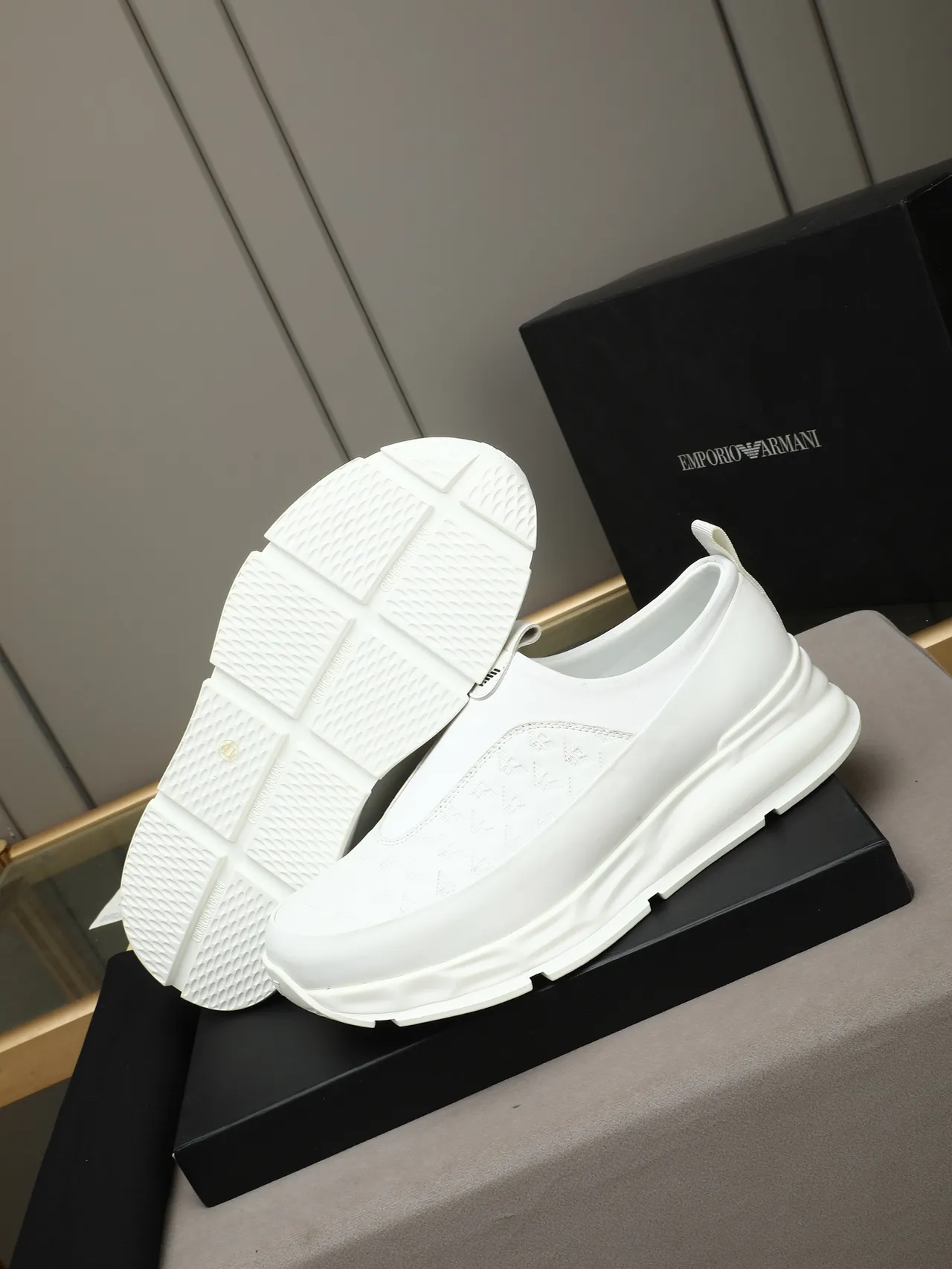 Emporio Armani Basket Slip-On Blanche Chunky 4