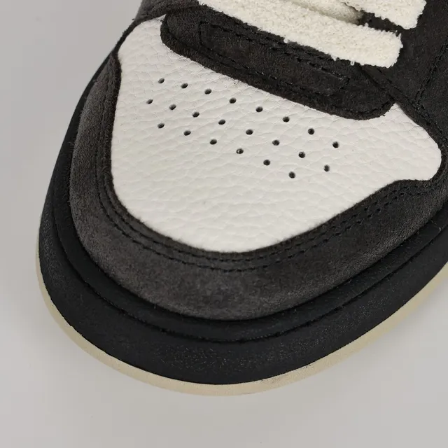 Fendi First Beige Noir Stratifié Matériaux Mixtes Supérieur Oversized FF Logo Sneakers Lifestyle 5