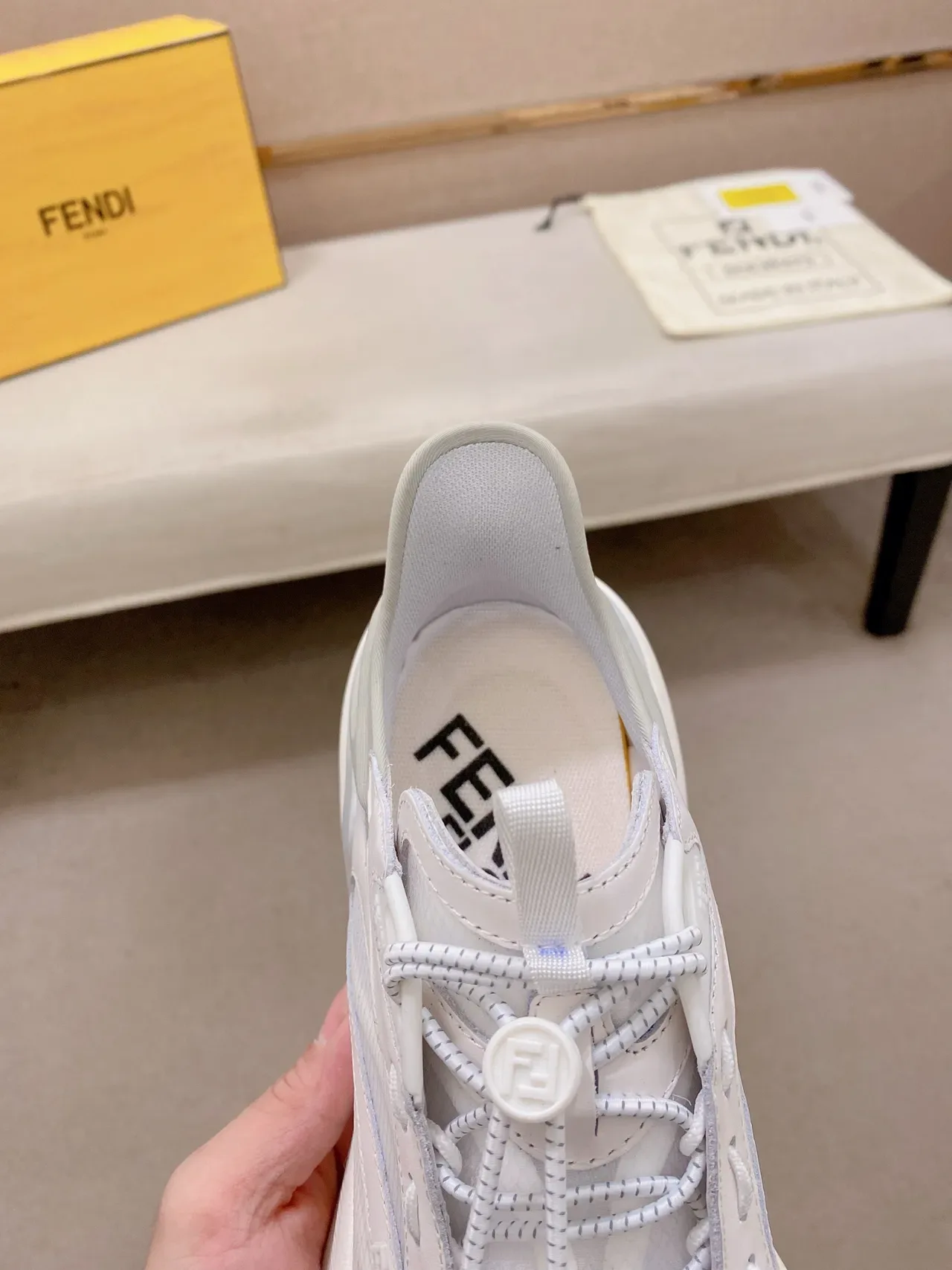 Fendi First Chaussures Chunky Beige Gris Semelle Layered Upper Synthétique-Mesh 4