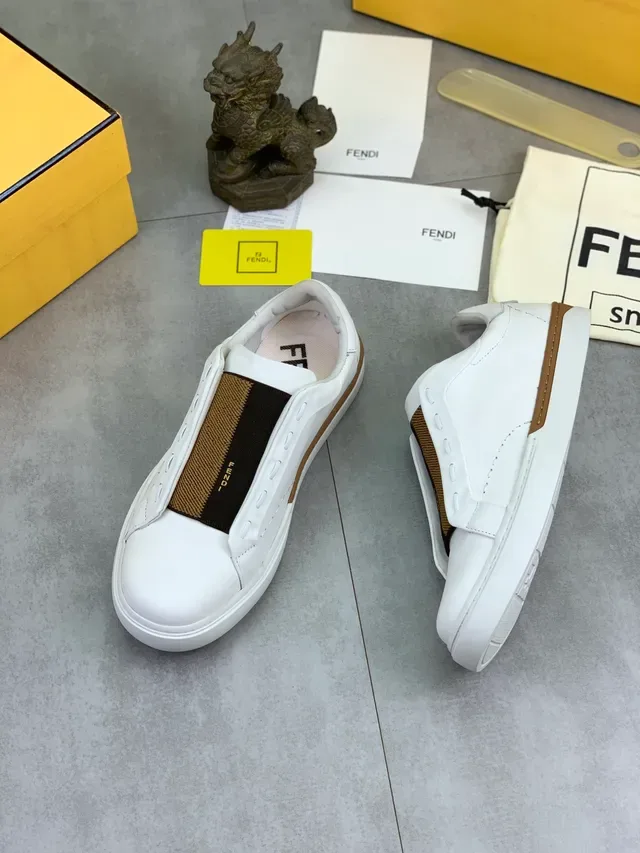 Fendi First Tênis Lifestyle Slip-On Branco Marrom Listrado 5