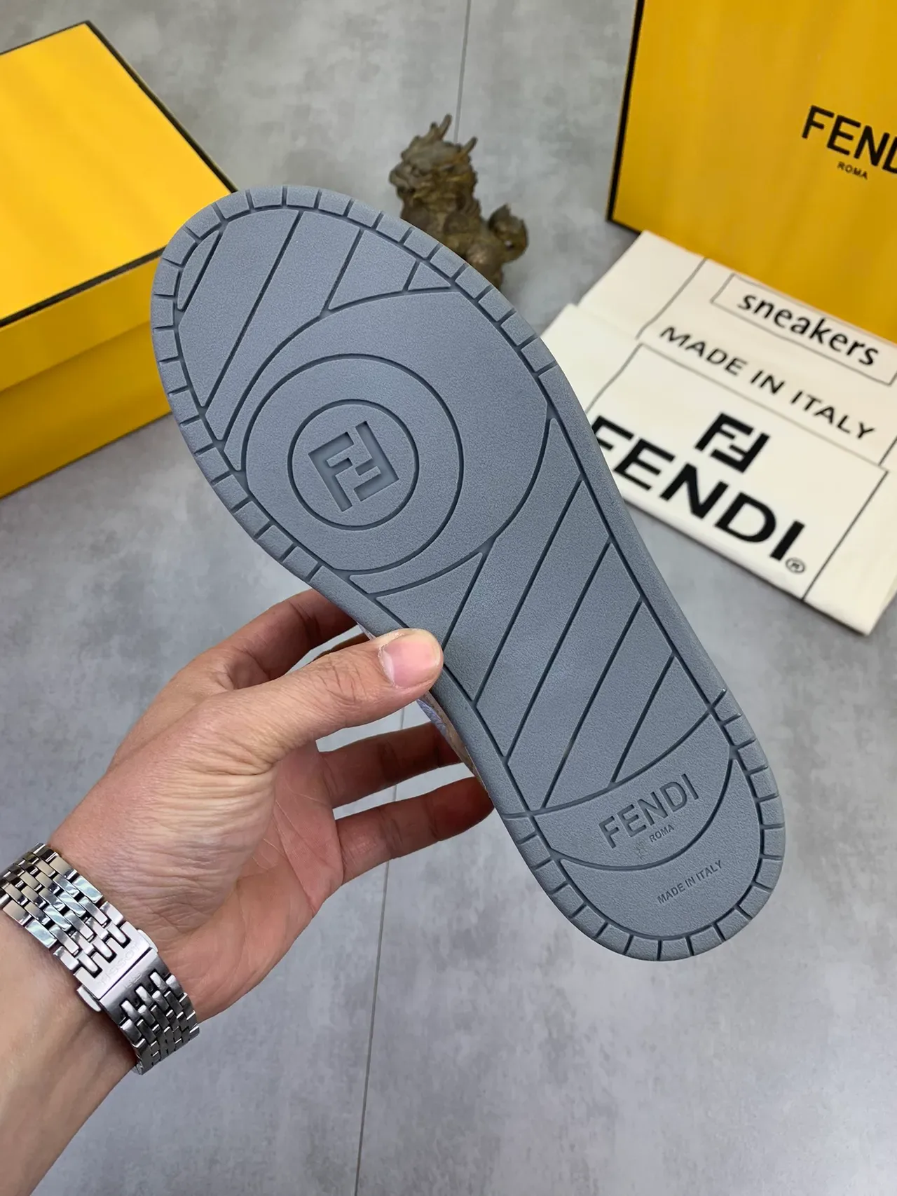 Fendi Lifestyle Sneaker Beige Blue Mixed-Material Upper Light FF Motif Overlay Lifestyle Sneakers 3