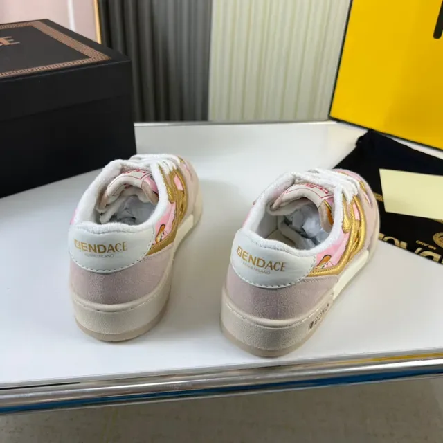 Fendi Low-Top col rembourré rose et or Lifestyle Sneakers 3