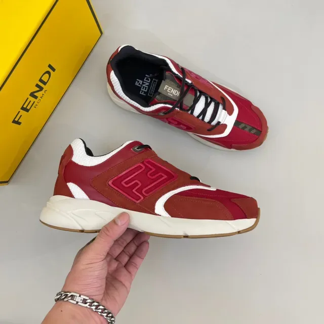 Fendi Rouge Blanc Sans Lacets Slip-On Oversized Avec Logo FF Lifestyle Sneakers 6