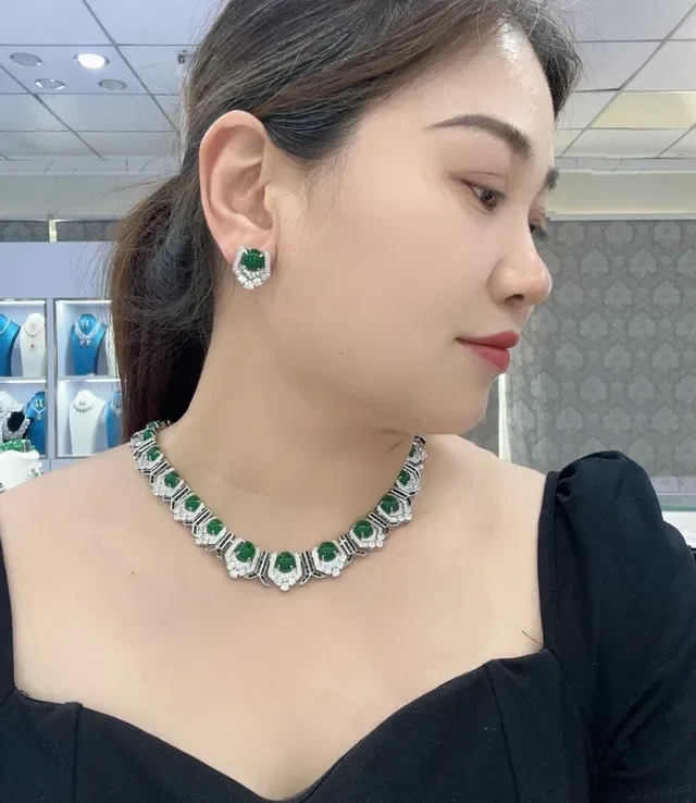 Art Deco-Style Geometric Green and Black Diamond Necklace 5