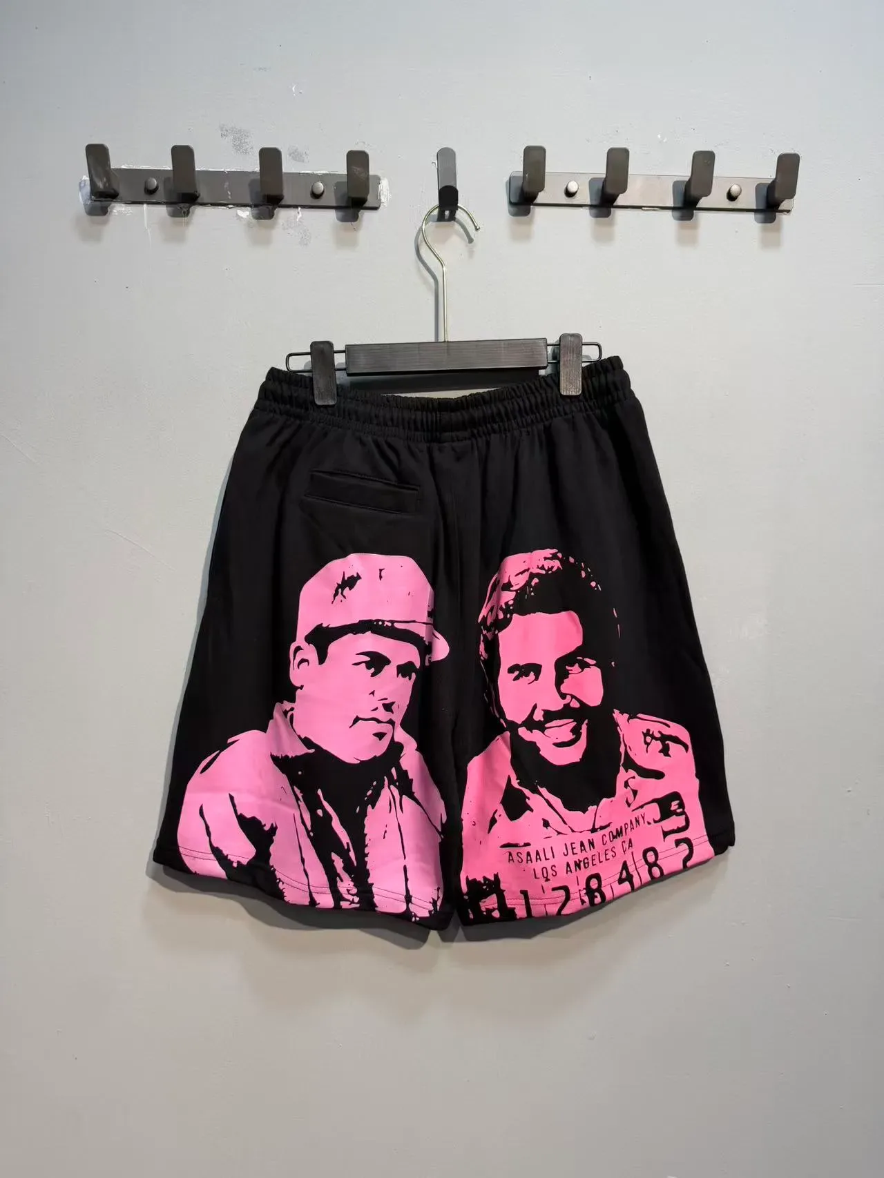 ASAALI JEAN COMPANY Graphic-Print Elastic-Waist Shorts 18
