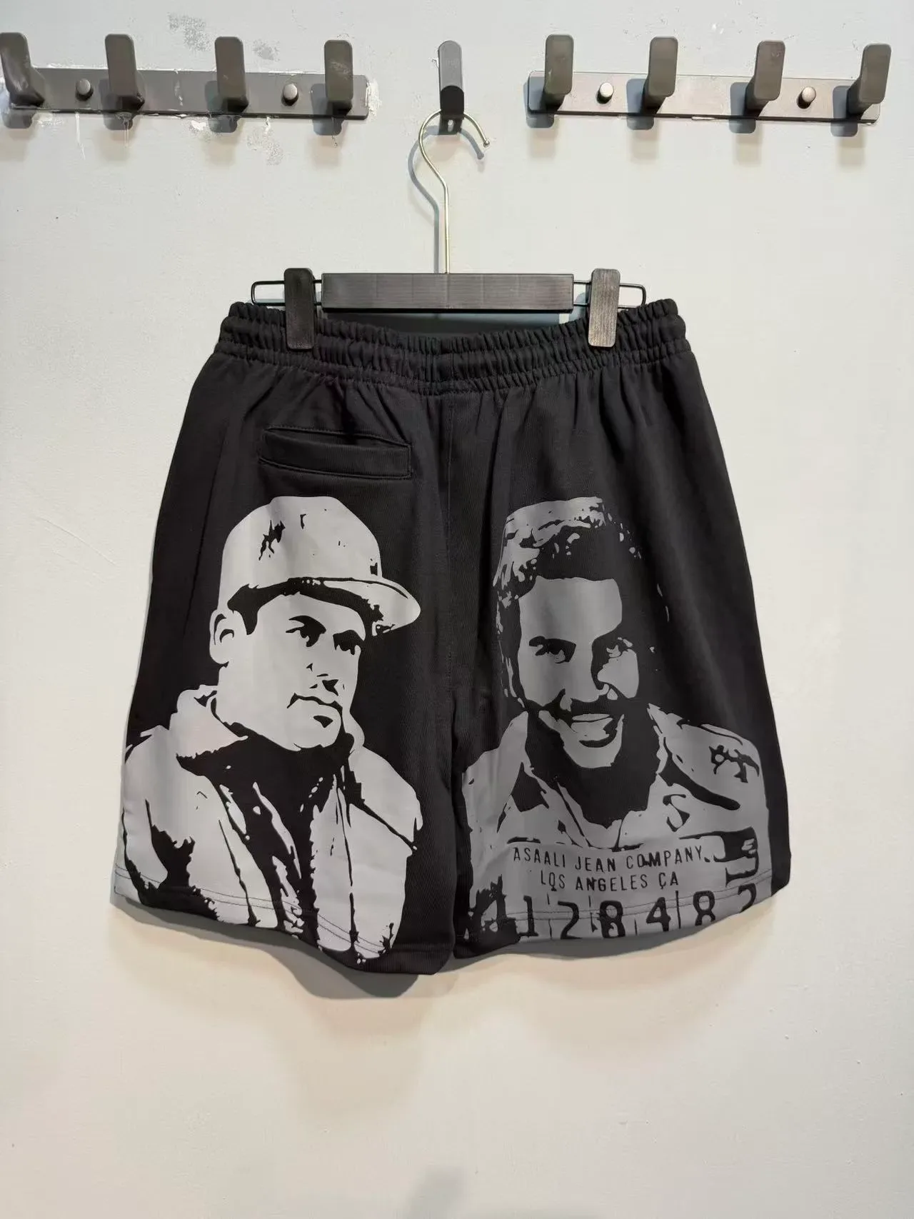 ASAALI JEAN COMPANY Graphic-Print Elastic-Waist Shorts 21