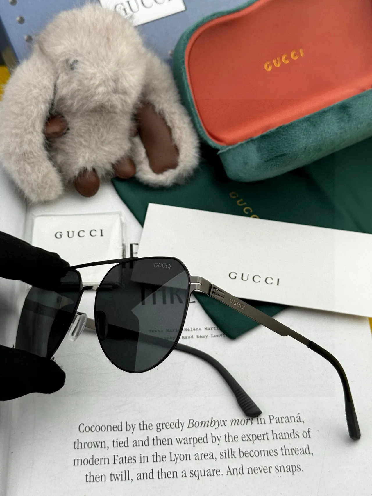 Aviator-Style Thin Metal Frame Black Lens Sunglasses 4