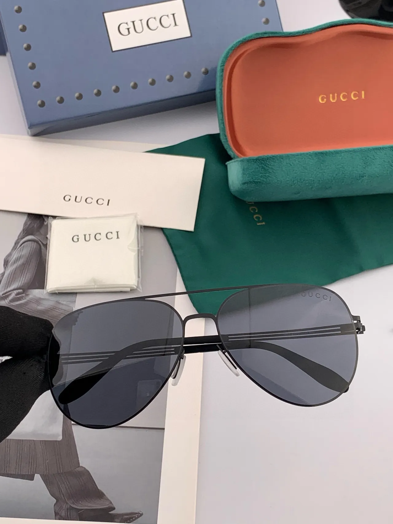 Aviator-Style Thin Metal Frame Black Sunglasses 5