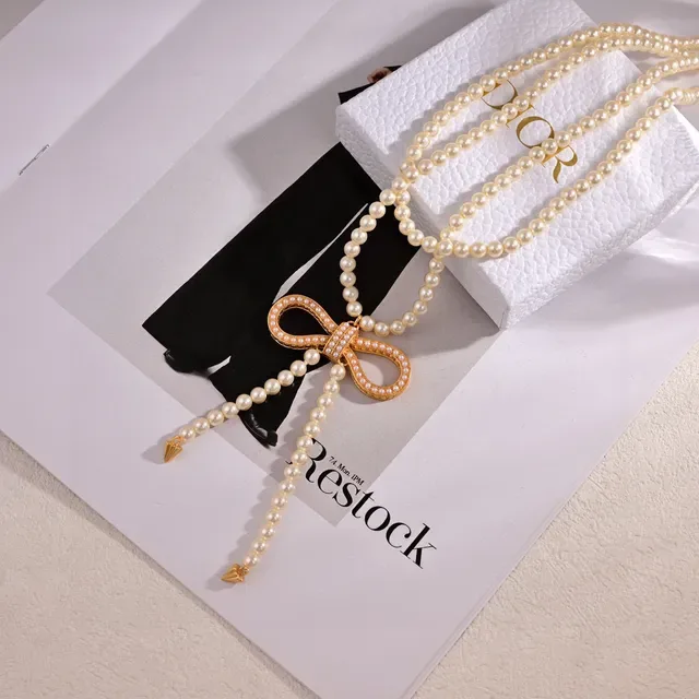Beige Gold Double-Strand Pearl Necklace 2