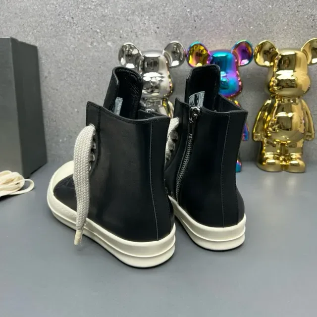 Black and Cream High-Top Zipper Lifestyle Sneakers 3