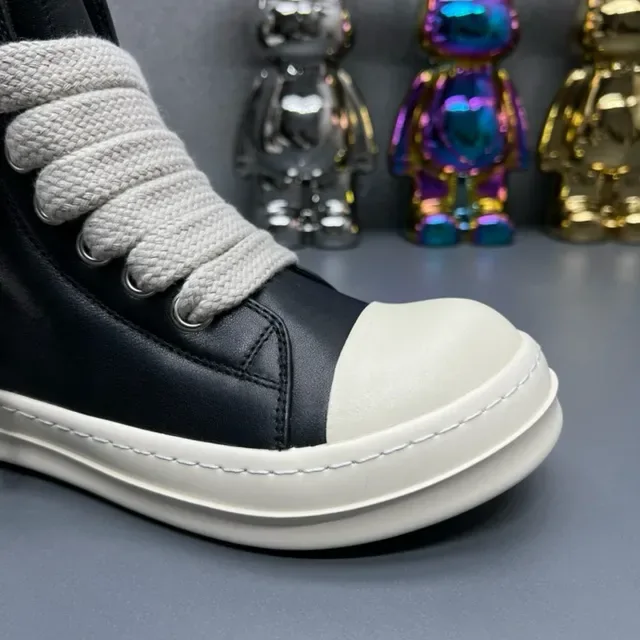 Black and Cream High-Top Zipper Lifestyle Sneakers 7