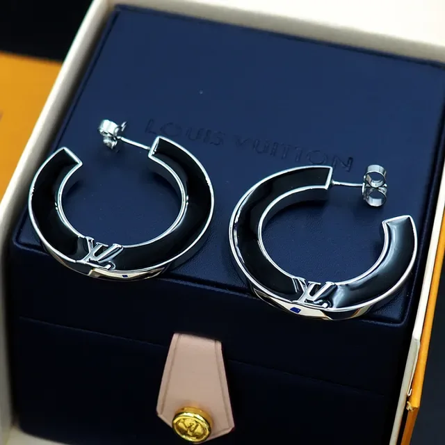 Black and Gold-Tone C-Shaped Hoop Earring 10