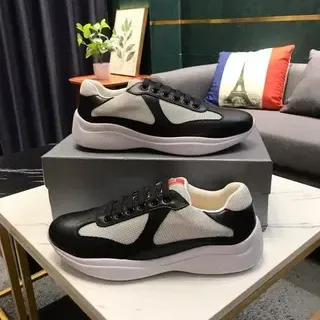 Zapatillas Lifestyle de Malla y Cuero Negro y Gris
