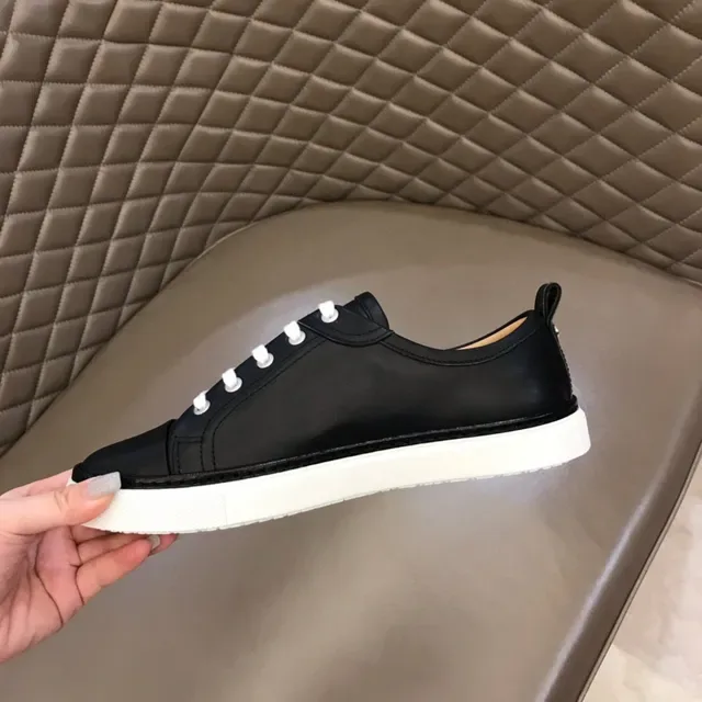 Black and White Low-Top Lace-Up Sneaker 4