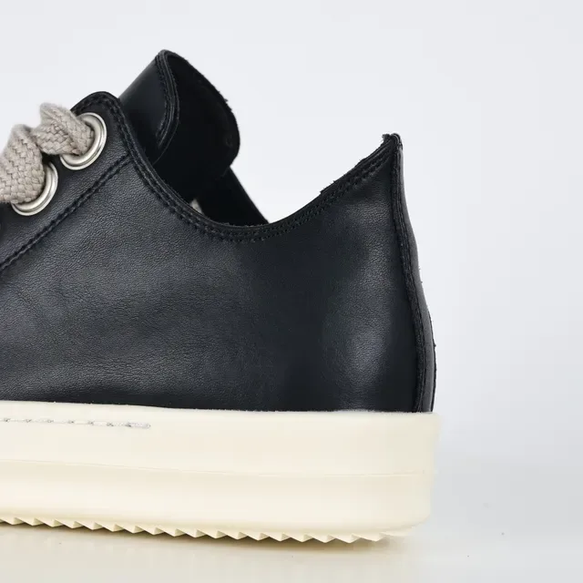 Black Beige Platform Sole Oversized Knitted Laces Sneakers 4