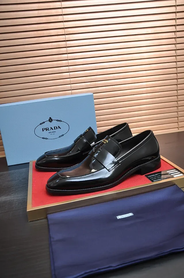 Black Glossy Patent Leather Penny Strap Loafer 4