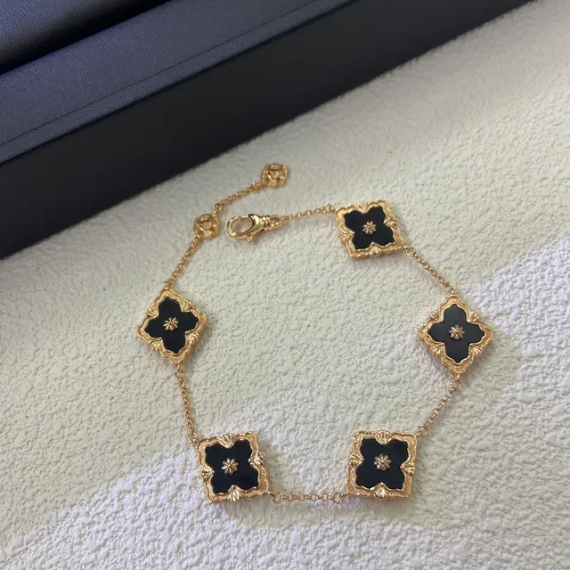 Black Gold Chain Enamel Quatrefoil Motifs Bracelet 3