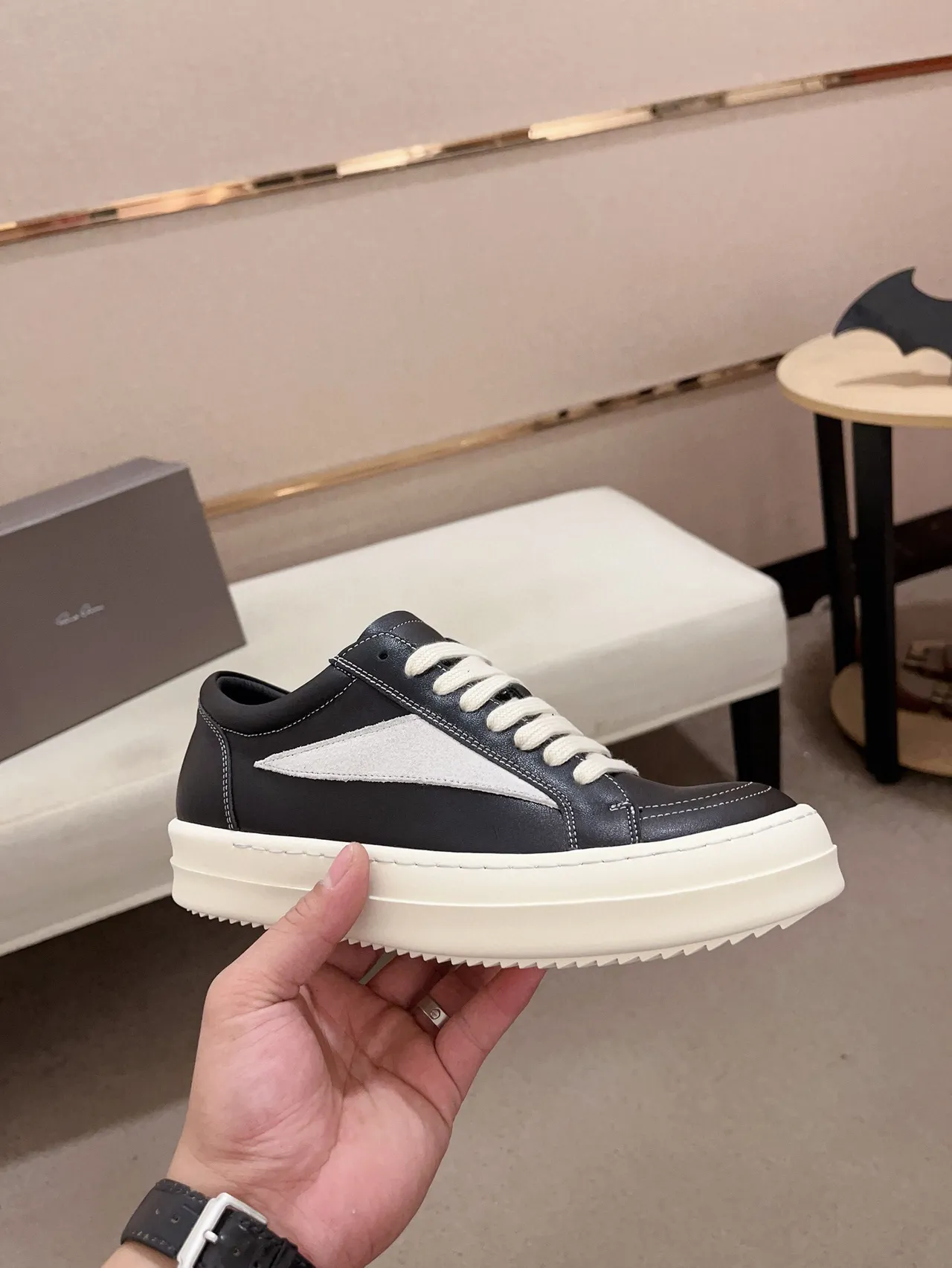 Black Gray Platform Sole Contrast Side Panel Sneakers 4