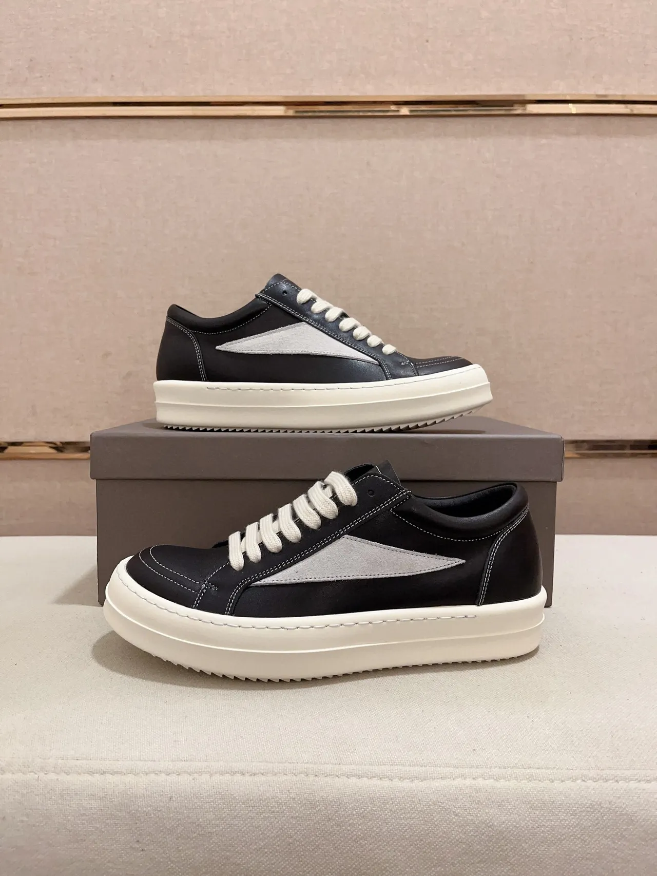 Black Gray Platform Sole Contrast Side Panel Sneakers 7