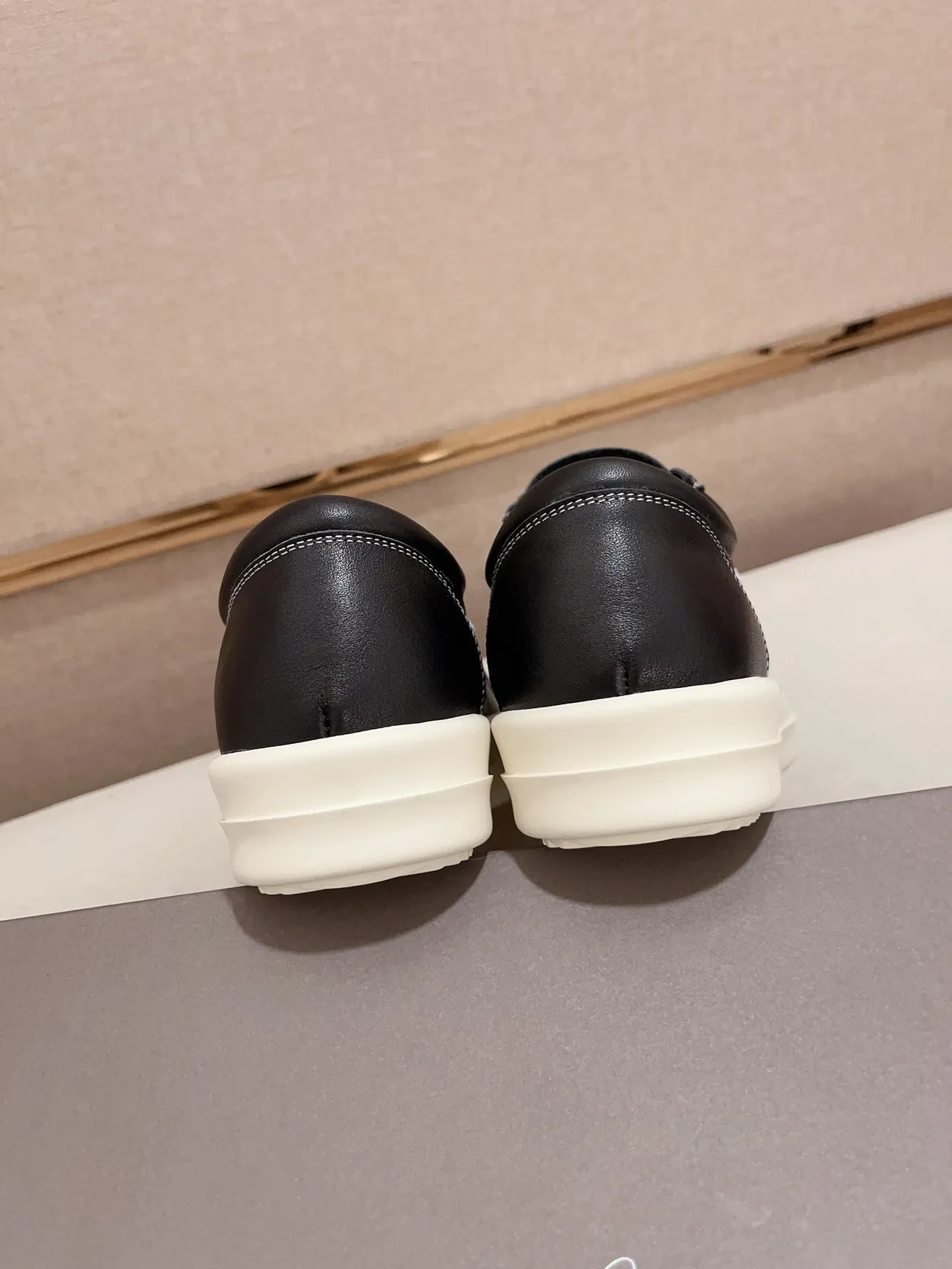 Black Gray Platform Sole Contrast Side Panel Sneakers 8