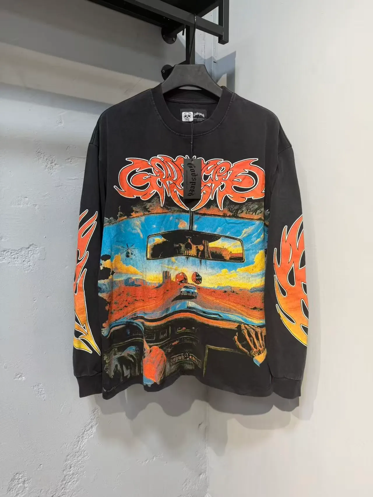 Black Orange Graphic Print Long-Sleeve Crewneck T-Shirt 5