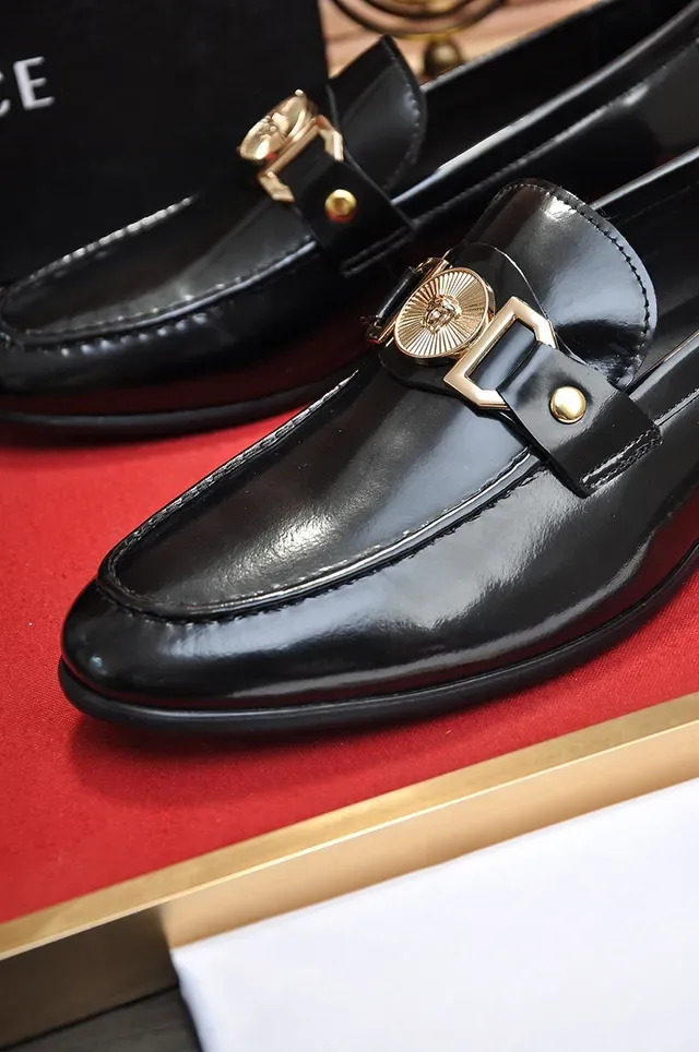 Black Polished Leather Horsebit Buckle Loafer 3