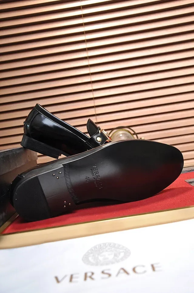 Black Polished Leather Horsebit Buckle Loafer 4