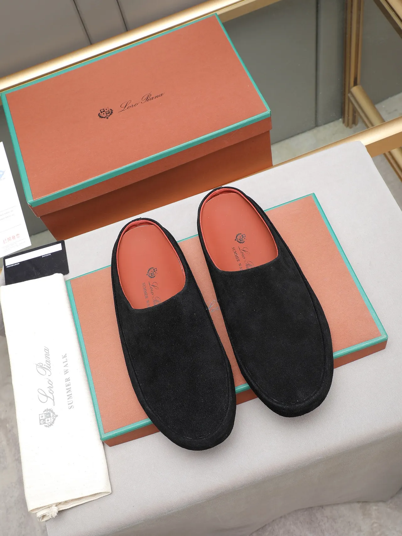 Black Red Suede Open-Back Slippers 3