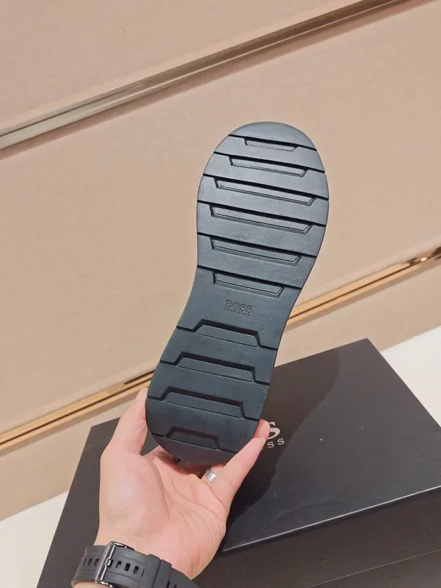 Black Slip-On Construction Embossed Logo-Patterned Upper Sneakers 3