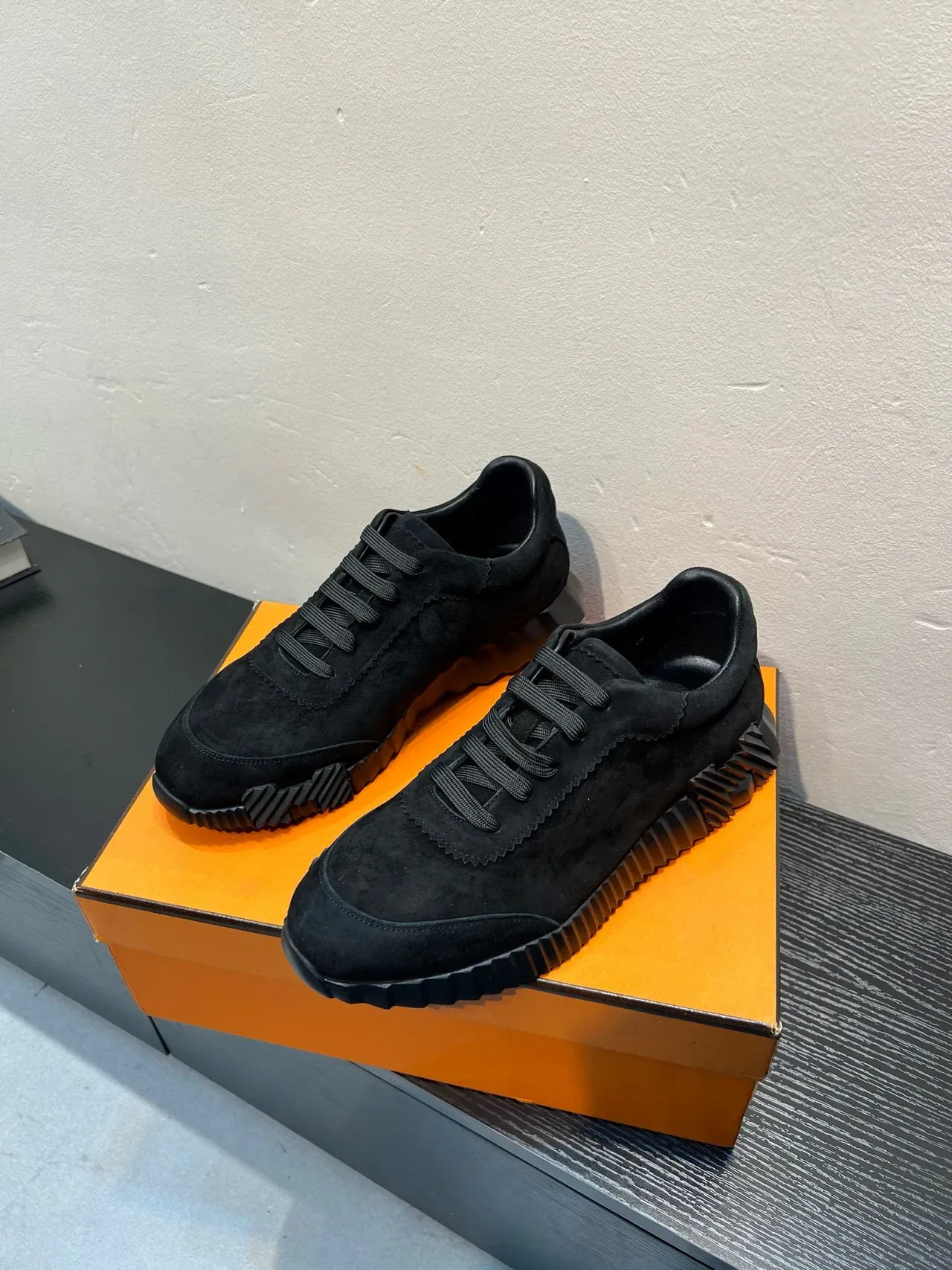 Black Suede Upper Scalloped Collar Lifestyle Sneakers 3