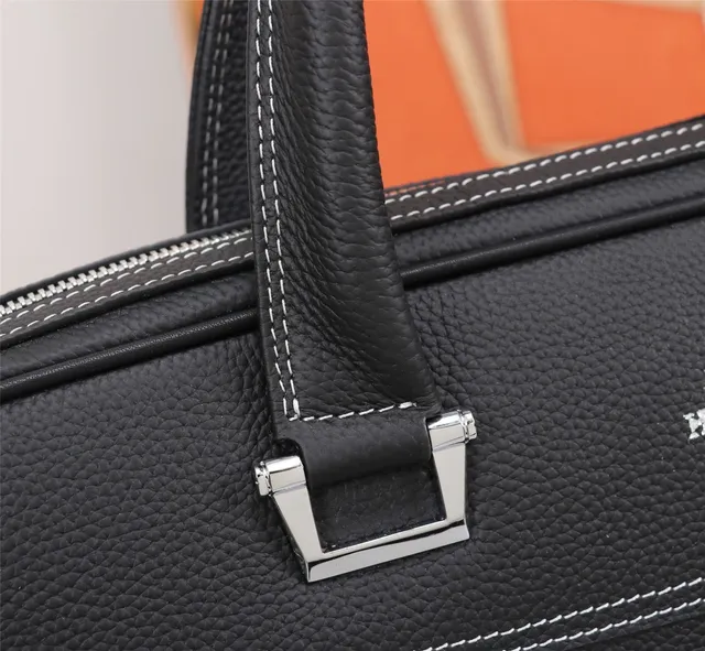 Black White Pebbled Leather Contrast Stitching Boston Bag 3