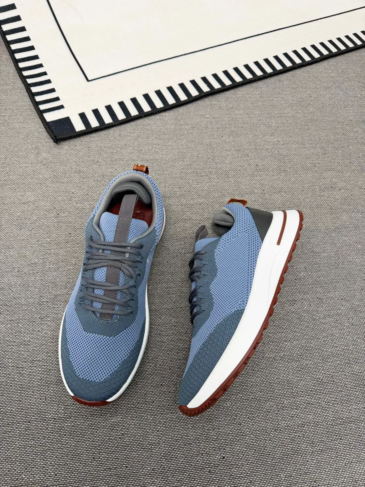 Blue Brown Knit Mesh Upper Two-Tone Color Blocking Sneakers 2