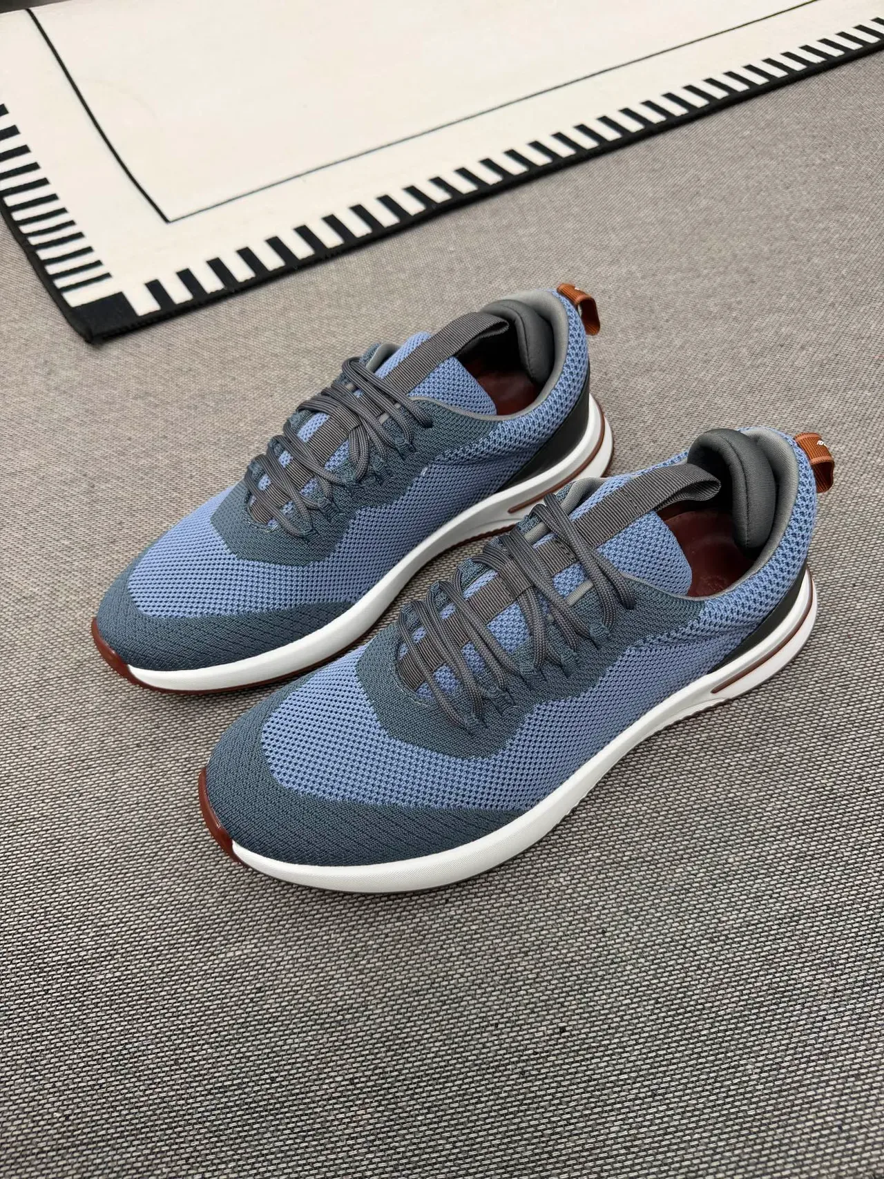 Blue Brown Knit Mesh Upper Two-Tone Color Blocking Sneakers 3