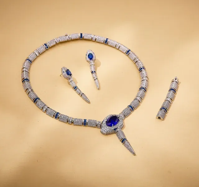 Blue Silver Snakehead Pendant Pavé-Set Clear Stones Necklace 4