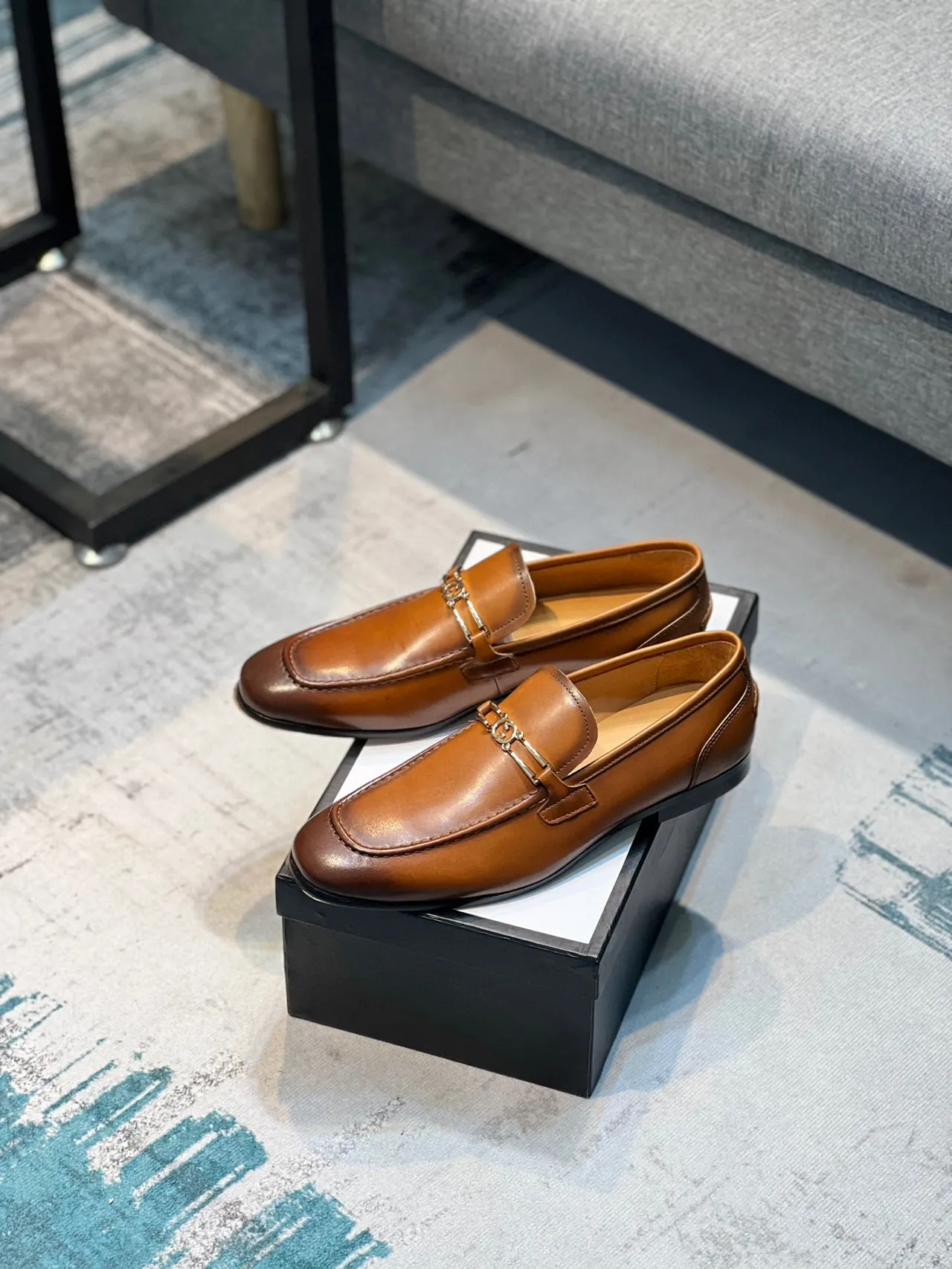 Marrom Preto Polido Tan Couro Fivela Cavalo Metal Loafer 7